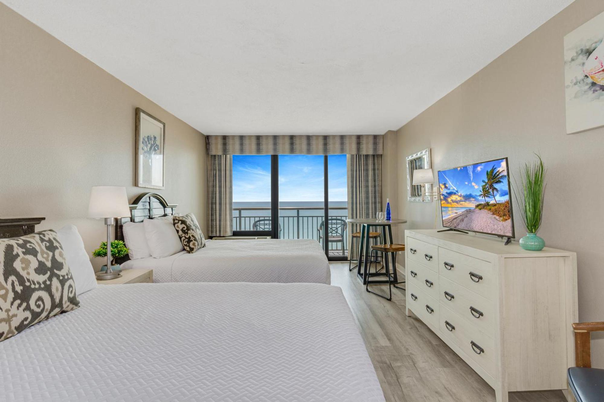 Oceanview Studio Escape With Beach Steps Away! 1828 미를 비치 외부 사진